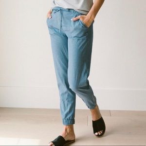Albion Fit Jetsetter Chambray Blue Pant Medium P